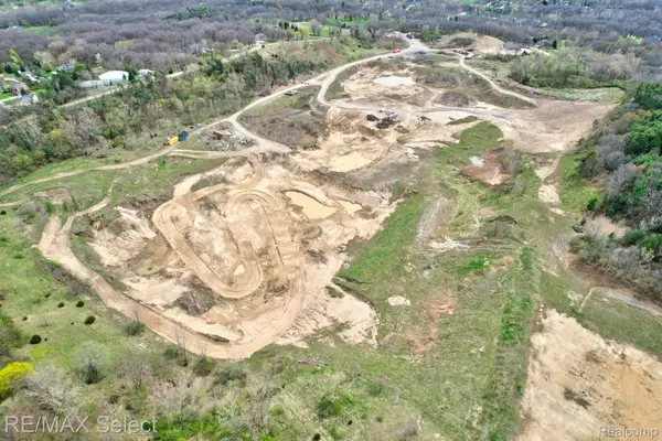 0 Denton Hill  RD, Fenton, MI 48430