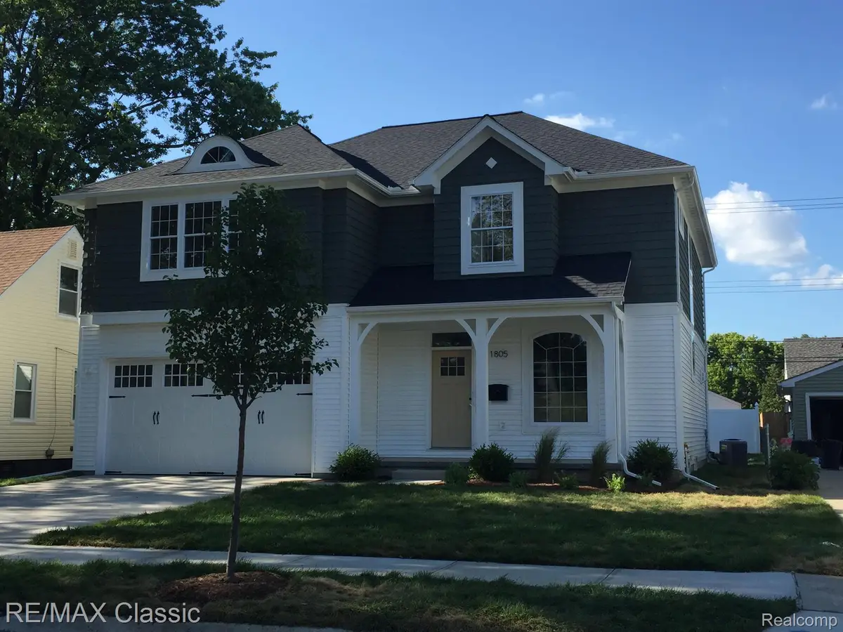 5018 NORTHLAWN (Colonial) DR, Sterling Heights, MI 48310 - Image #1