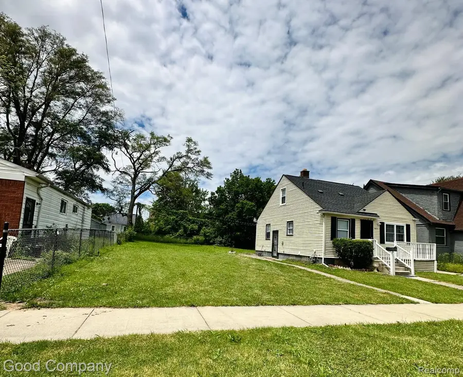 11675 FORRER ST, Detroit, MI 48227 - Image #2