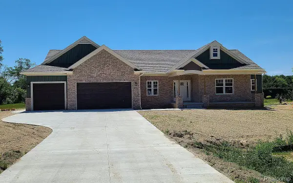 10008 QUARRY RIDGE RD, Clarkston, MI 48346