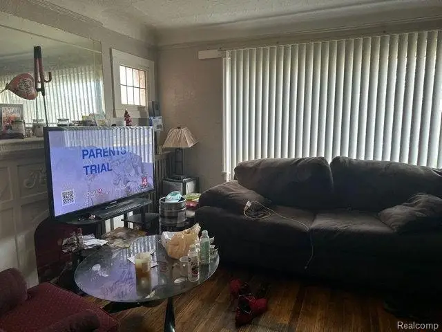 5271 DREXEL ST, Detroit, MI 48213 - Image #2