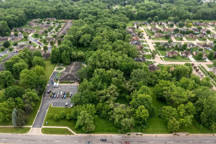 31450 23 MILE RD, Chesterfield, MI 48047 - Image #2