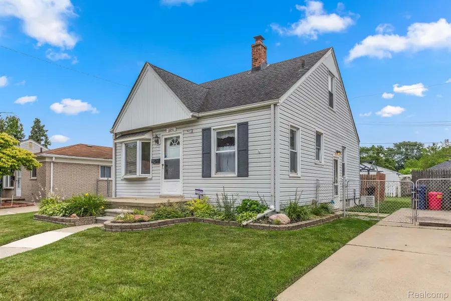 1051 CAPITOL AVE, Lincoln Park, MI 48146 - Image #2