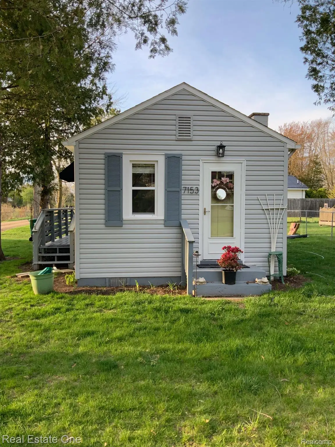 7153 CEDAR RD, Lexington, MI 48450 - Image #1