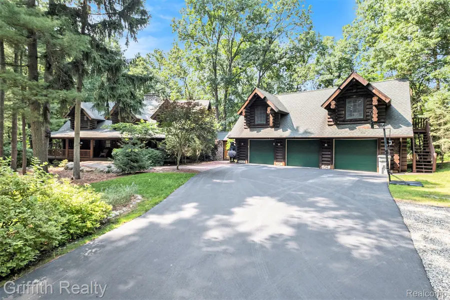 11245 Guyn Drive, Brighton, MI 48114 - Image #3