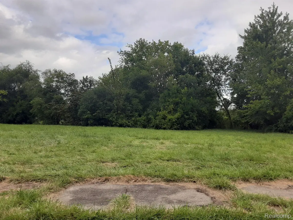 5062 25TH ST, Detroit, MI 48208 - Image #1