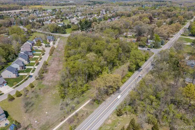 000 Wise RD, Commerce Township, MI 48382 - Image #3