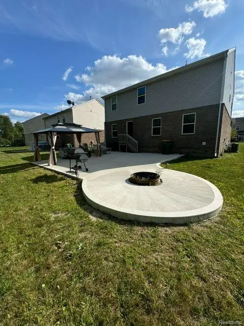 16913 ABERDEEN DR, Romulus, MI 48174 - #3