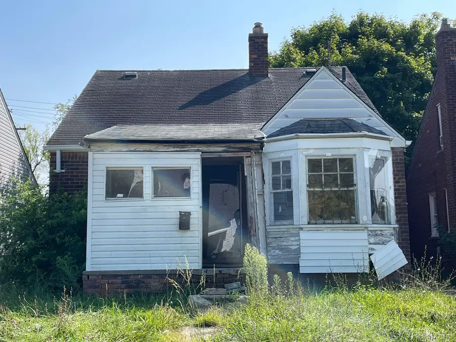 14702 CEDARGROVE ST, Detroit, MI 48205 - Image #2