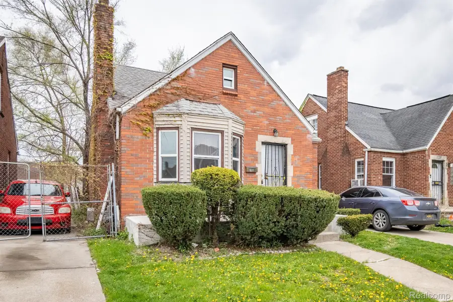 8594 LAUDER ST, Detroit, MI 48228 - Image #2