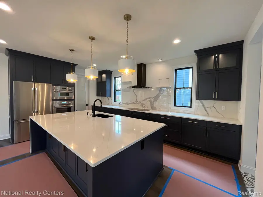 525 W ANN ARBOR TRL, Plymouth, MI 48170 - Image #3