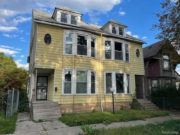 2908 ELMWOOD ST, Detroit, MI 48207