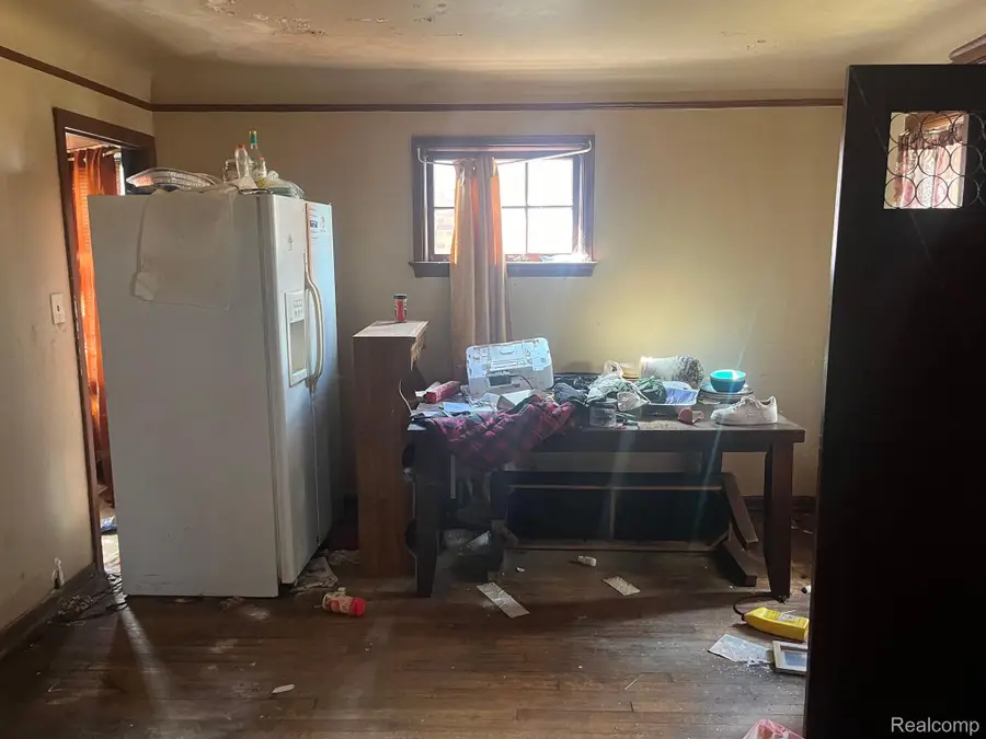 11774 COLLEGE ST, Detroit, MI 48205 - Image #2