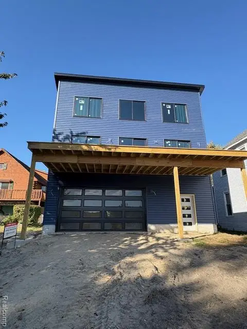 2431 Armour  St, Port Huron, MI 48060 - Image #1