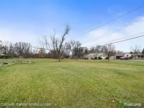 0000  RUNNYMEDE  ST, Farmington Hills, MI 48334 - Image #3