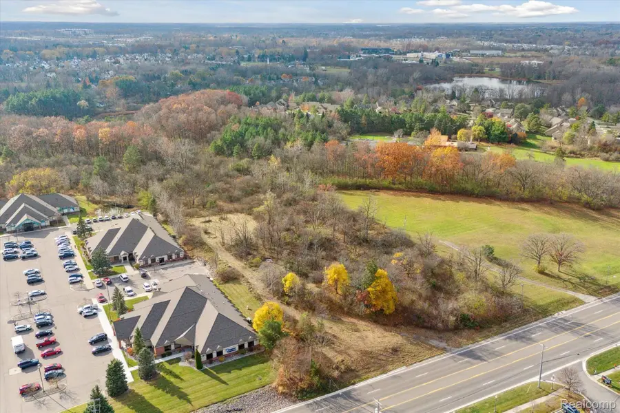 01 S Saginaw Street, Grand Blanc, MI 48439 - Image #3