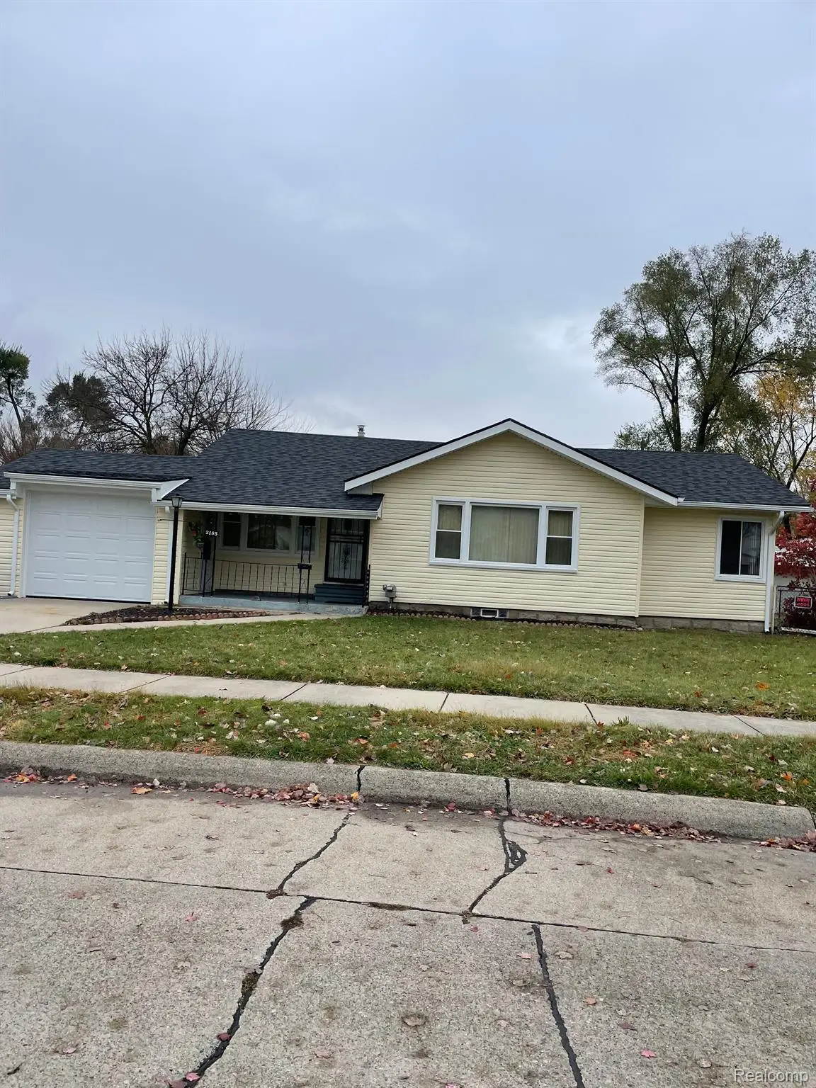2195 MICHAEL AVE, Warren, MI 48091 - #1