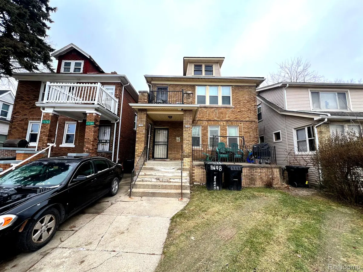 11696 BROADSTREET AVE, Detroit, MI 48204 - Image #1