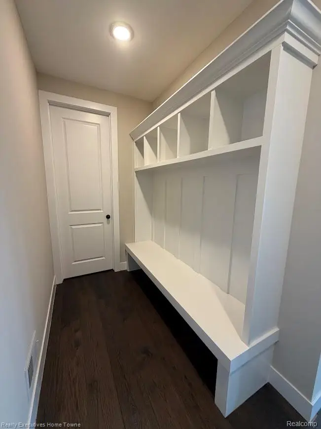 67611 MADELINE ST, Richmond, MI 48062 - Image #3