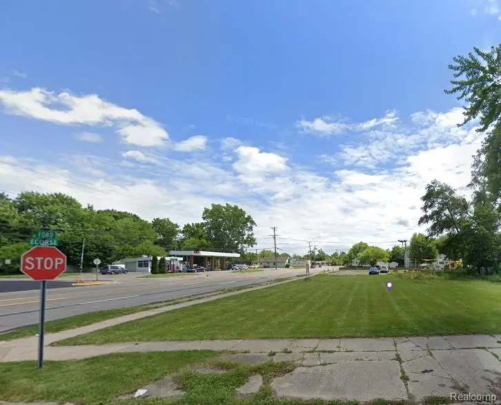 204 ECORSE RD, Ypsilanti, MI 48198 - Image #1