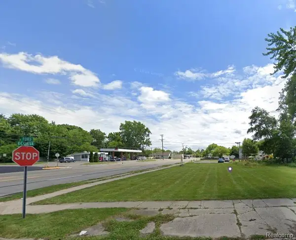204 ECORSE RD, Ypsilanti, MI 48198