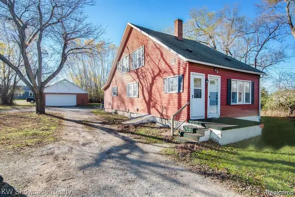 1261 W GRAND BLANC RD, GrandBlanc, MI 48439