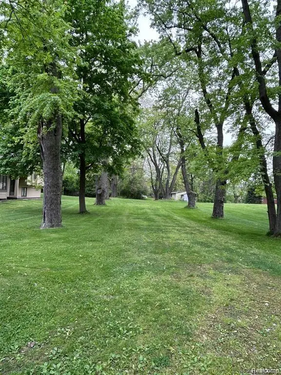 6980 HAMBRO ST, West Bloomfield, MI 48323 - Image #3