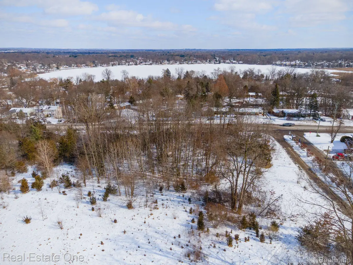 0000 Williams Lake Rd., White Lake, MI 48386 - Image #1