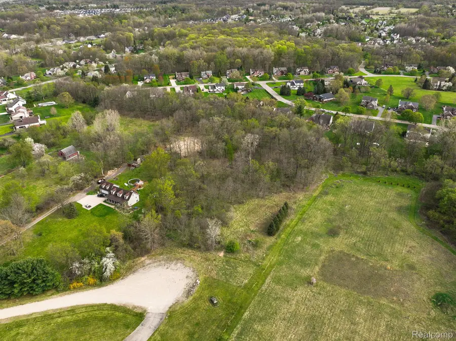 22150 DONNAS DRIVE ST, South Lyon, MI 48178 - Image #2