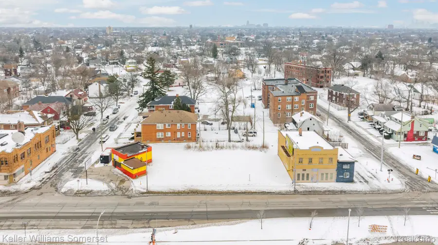 11622 LIVERNOIS AVE, Detroit, MI 48204 - Image #3