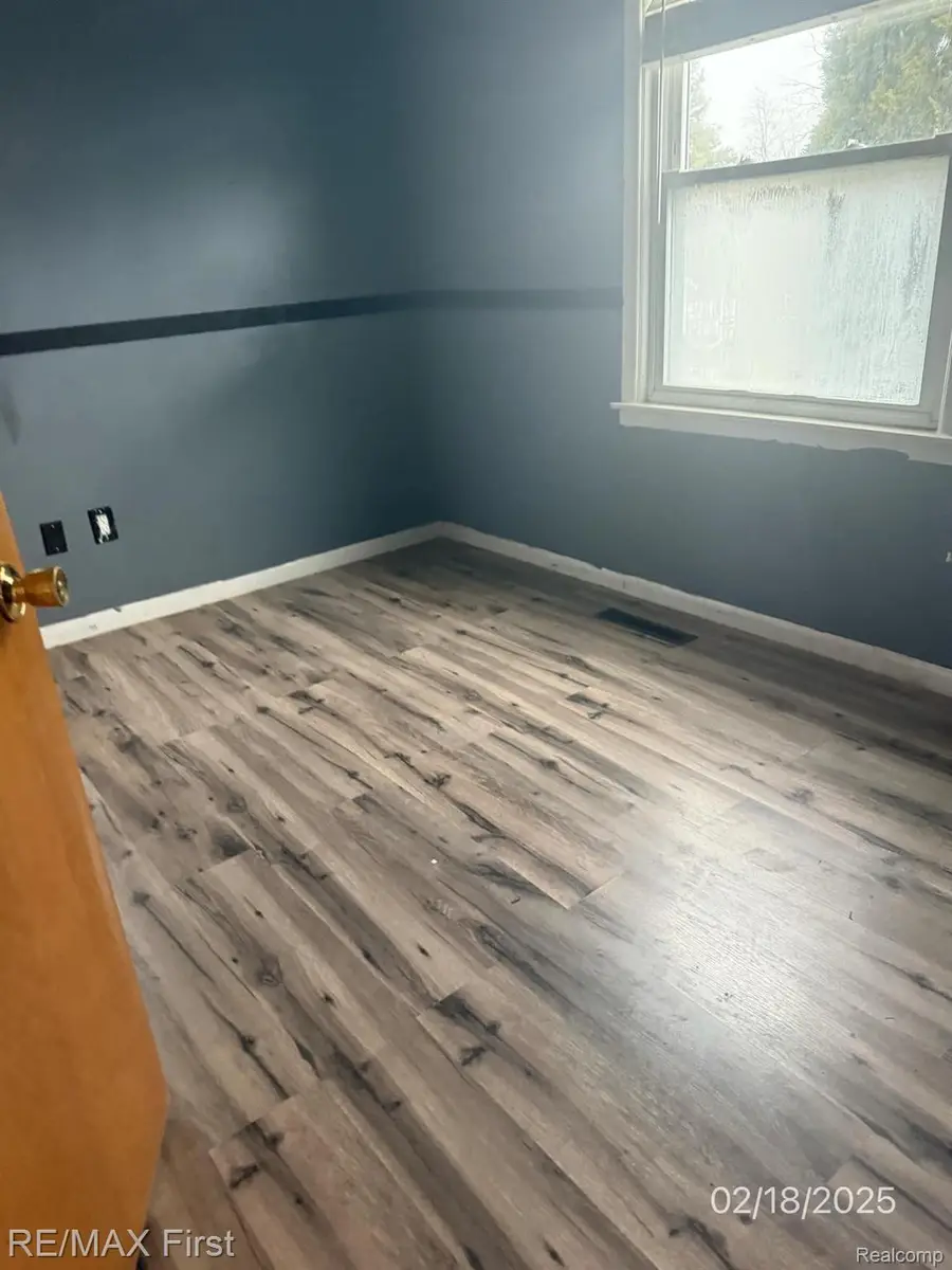 19029 VICTOR ST, Roseville, MI 48066 - Image #3