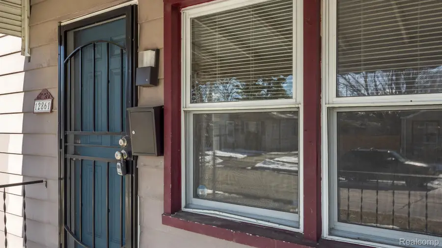 12861 GEORGIANA AVE, Warren, MI 48089 - Image #2