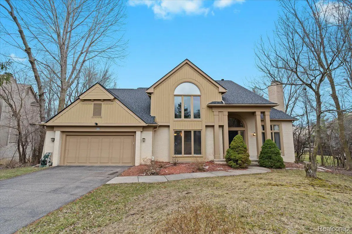 4759 MIRROR LAKE DR, West Bloomfield, MI 48323 - #1