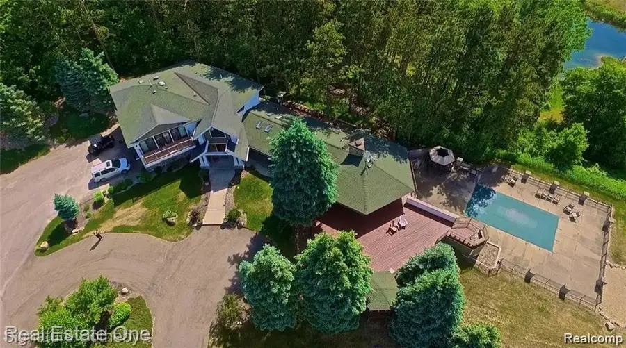 Address Withheld By Seller, Howell, MI 48855 - Image #3