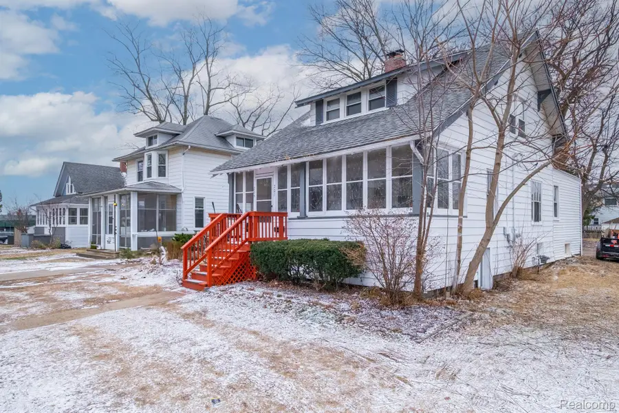 207 W PARENT AVE, Royal Oak, MI 48067 - Image #3