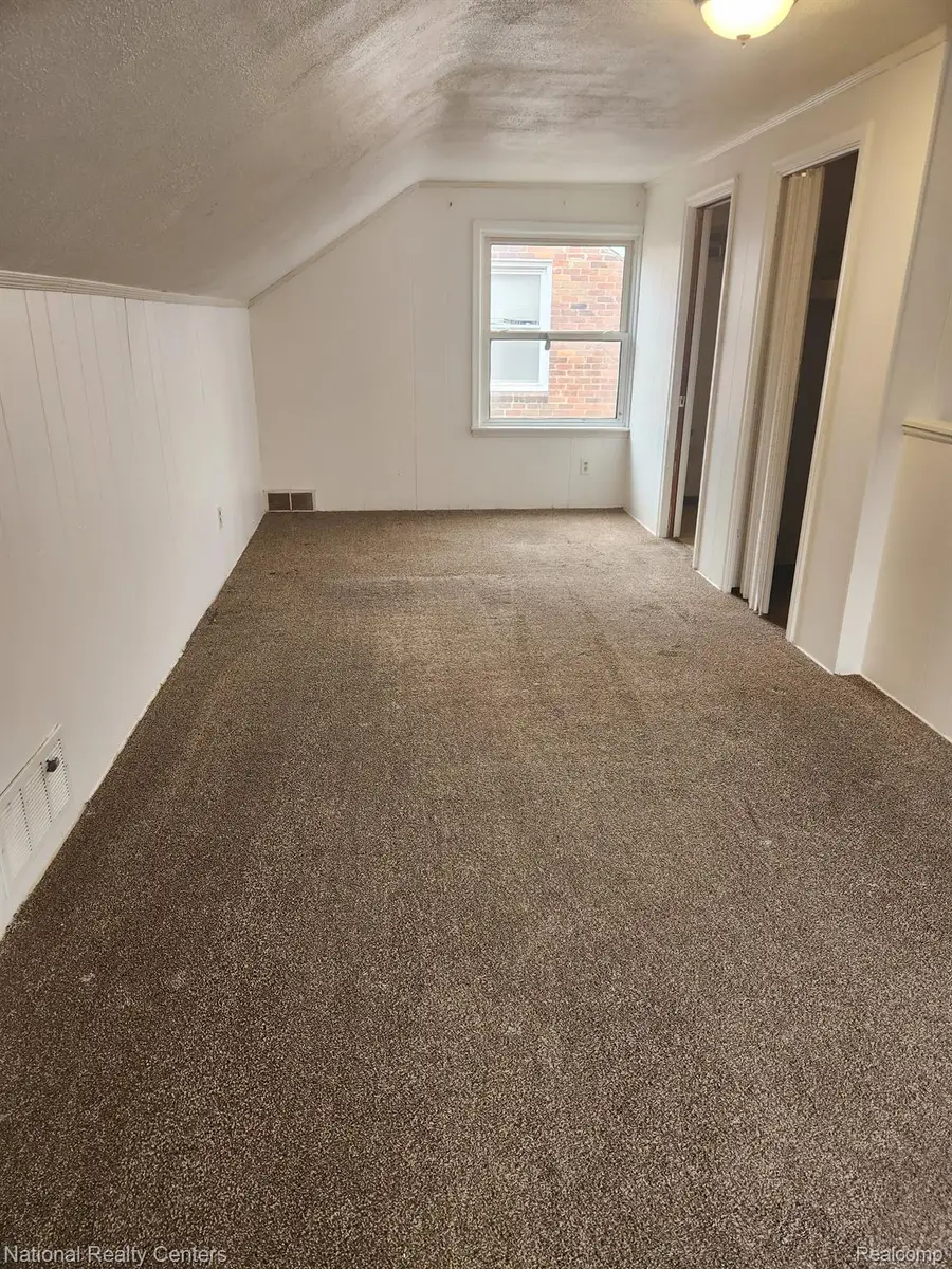 9328 PATTON ST, Detroit, MI 48228 - Image #2