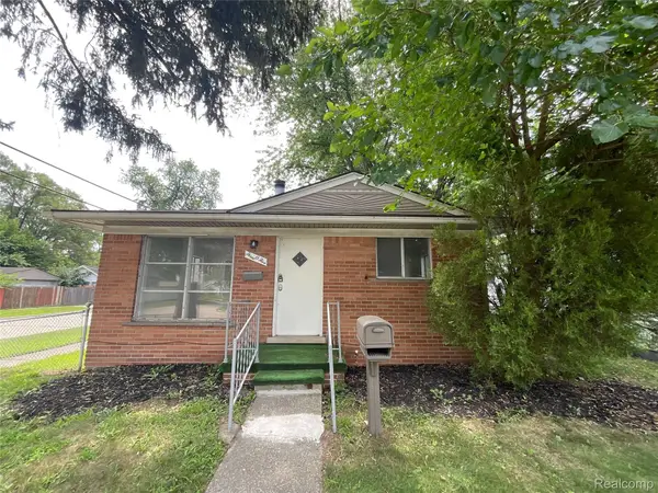 305 W HUDSON AVE, MadisonHeights, MI 48071
