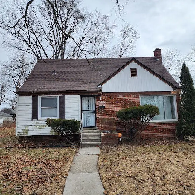 18460 AVON AVE, Detroit, MI 48219 - #1
