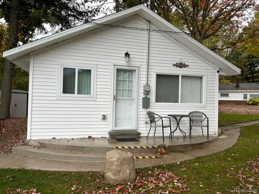 1249 N CROOKED LAKE DR, Lake, MI 48632 - Image #3