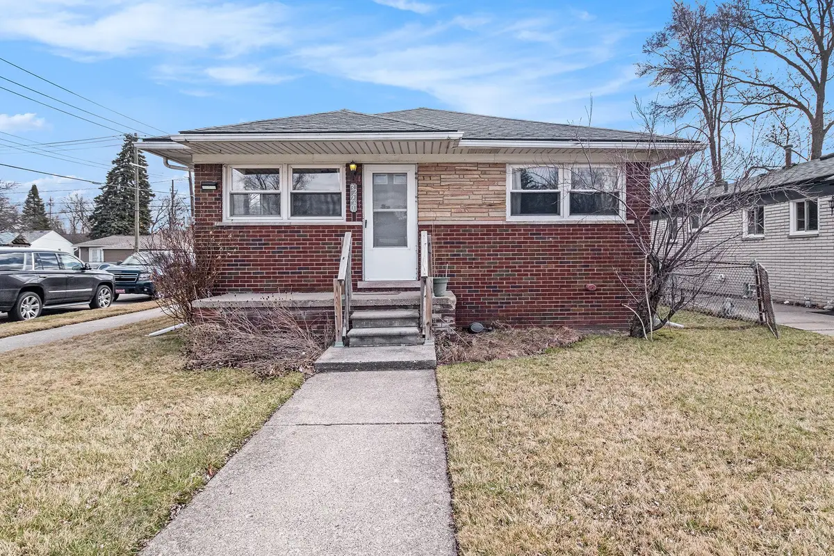 32260 Linderman AVE, Warren, MI 48093 - Image #1