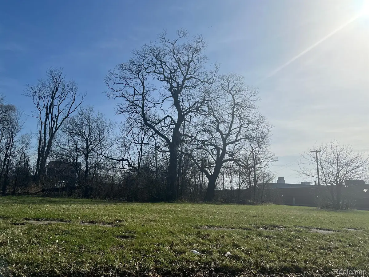 5720 WABASH ST, Detroit, MI 48208 - Image #1