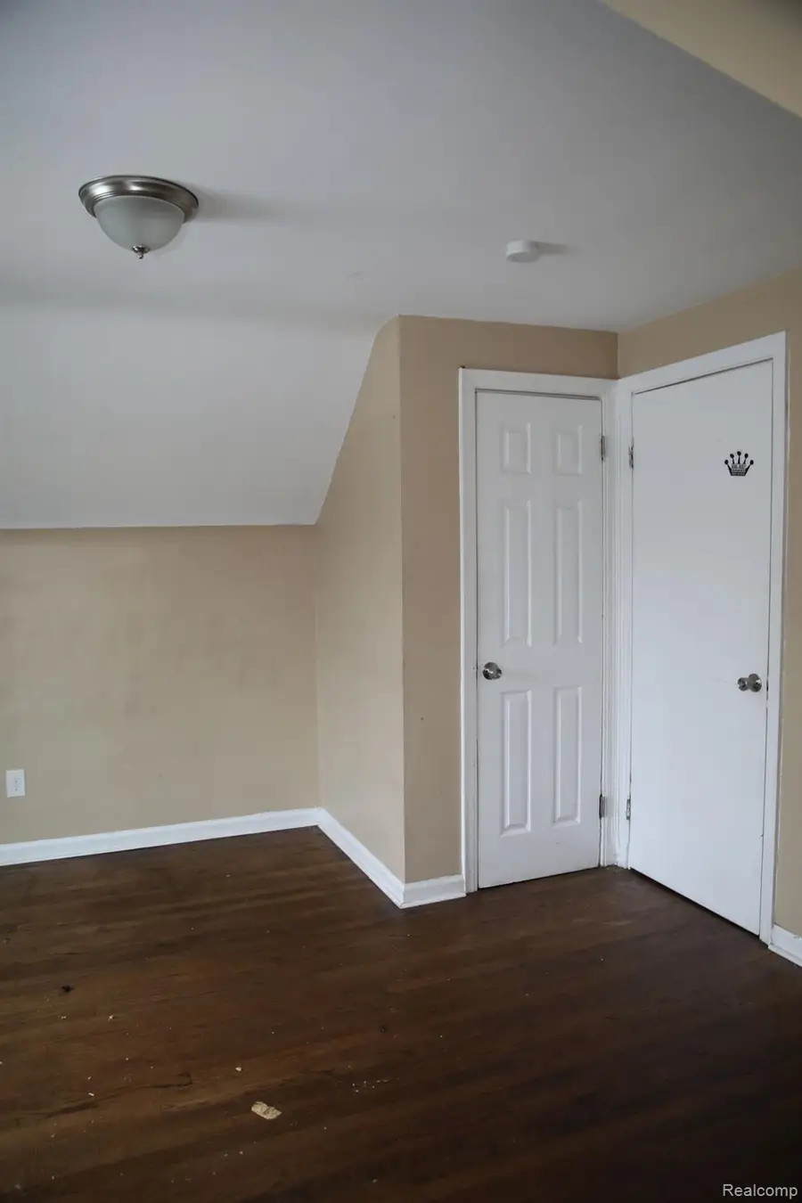 20259 BRADFORD ST, Detroit, MI 48205 - Image #2