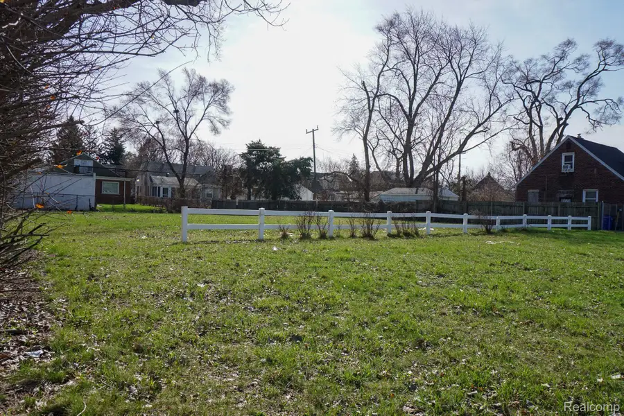 14006 SOUTHFIELD FWY, Detroit, MI 48223 - Image #2