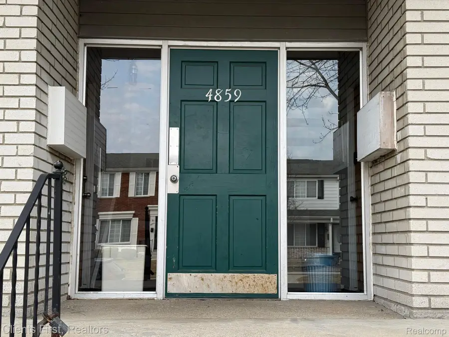 4859 MANSFIELD AVE H5, Royal Oak, MI 48073 - Image #2