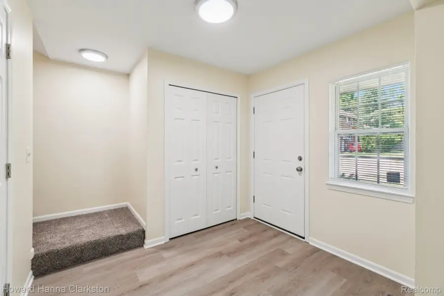 73 Poplar AVE, Pontiac, MI 48342 - Image #3