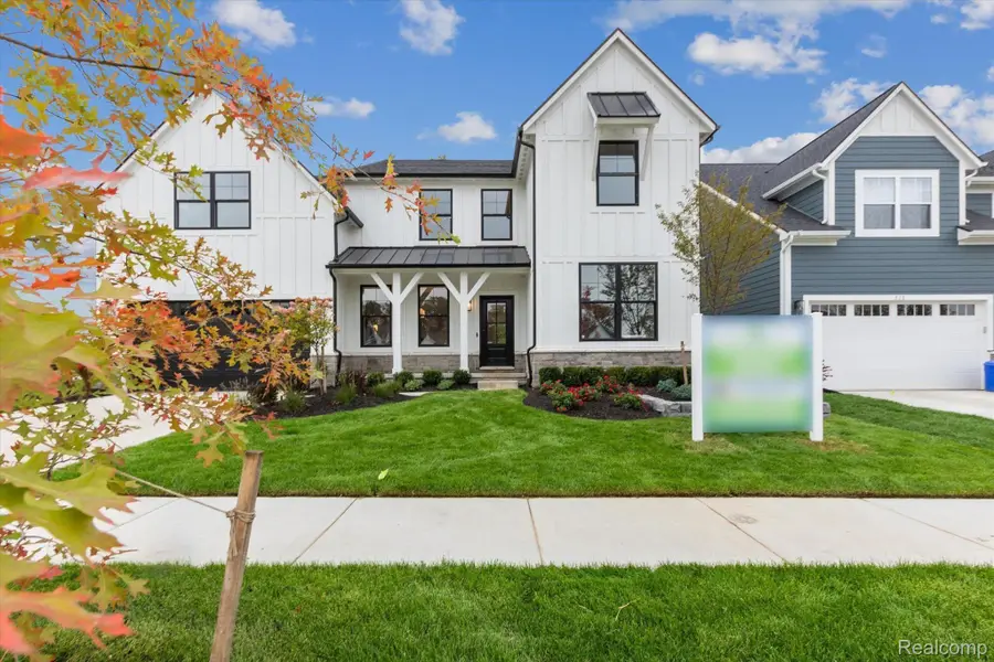 50272 Hedgewood DR, Canton, MI 48187 - Image #2