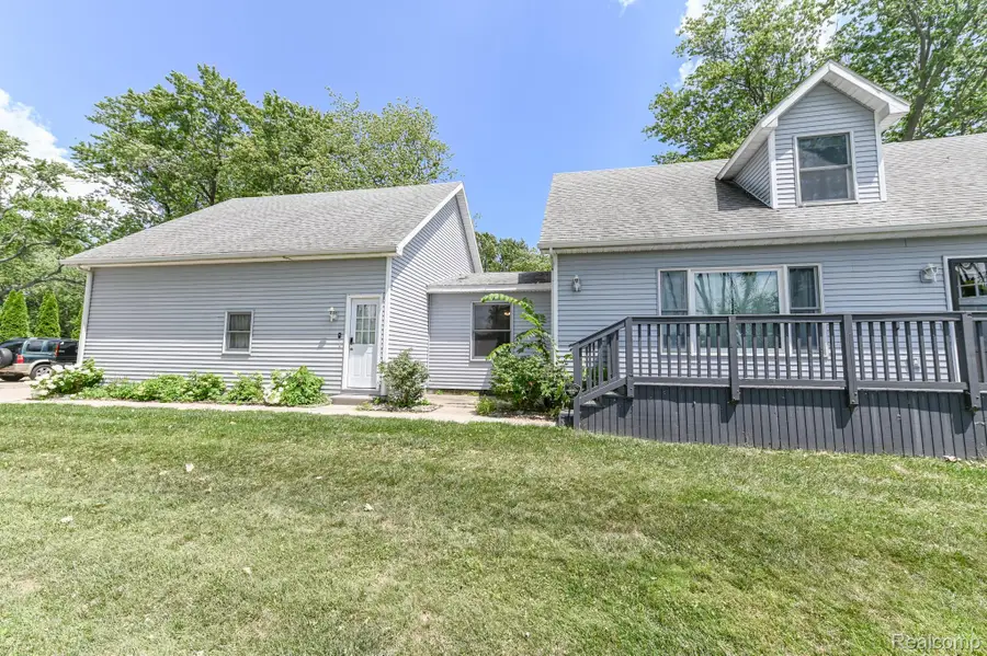 4534 SUPERIOR ST, Newport, MI 48166 - Image #3
