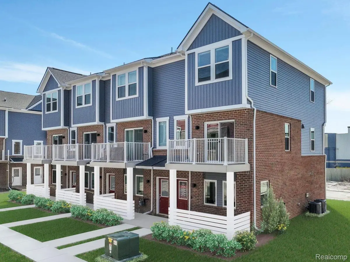 821 Canterbury Ln., Troy, MI 48085 - Image #1