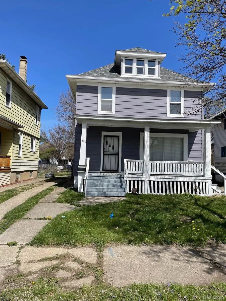 227 MASSACHUSETTS ST, Highland Park, MI 48203 - Image #2