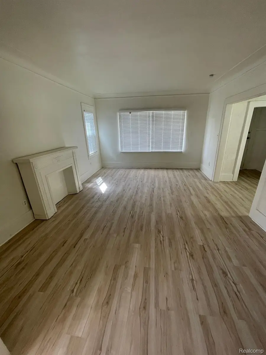 227 MASSACHUSETTS ST, Highland Park, MI 48203 - Image #3